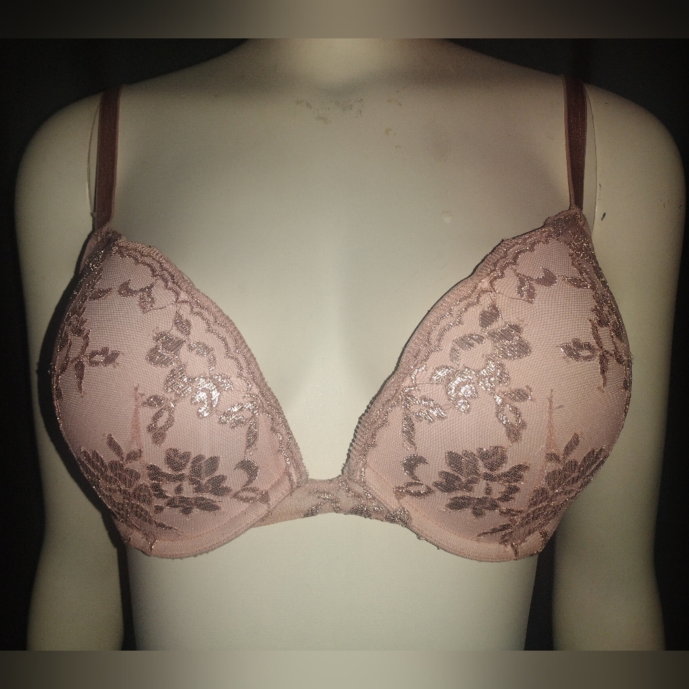 "Victoria's Secrets" {Dream Angels} Push-Up Bra